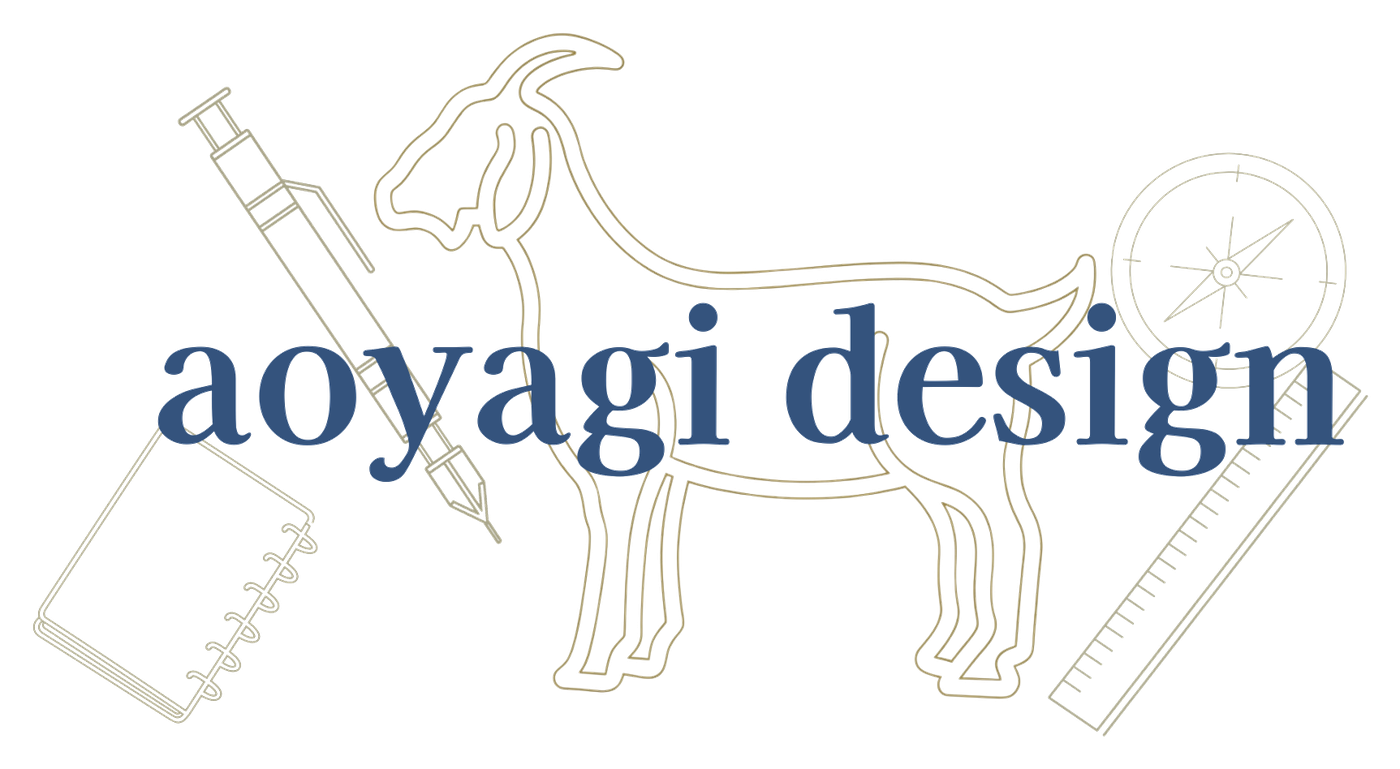 aoyagi design のロゴ。山羊と、鉛筆・定規・コンパス・ノートなど製図道具の線画イラストに、ネイビーのロゴタイプ「aoyagi design」が重なっている。